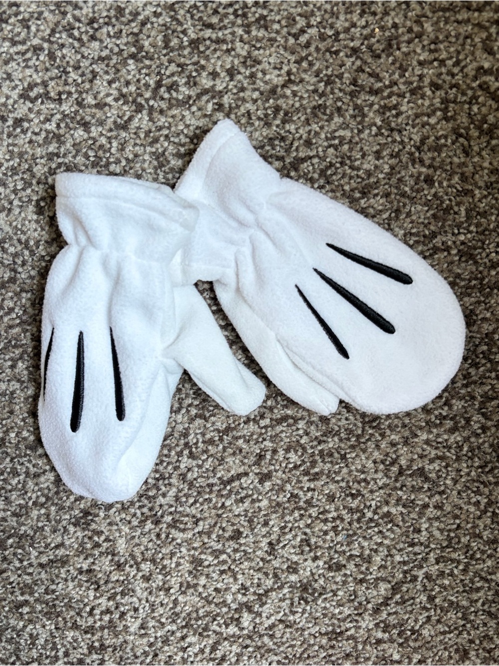 Kids Unisex Toddler White Mickey/Minnie Mouse Fleece Mittens-NWT